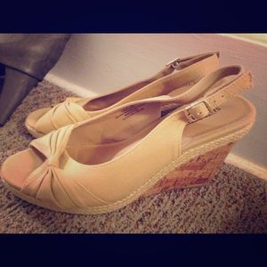 Size 9 women's shoes